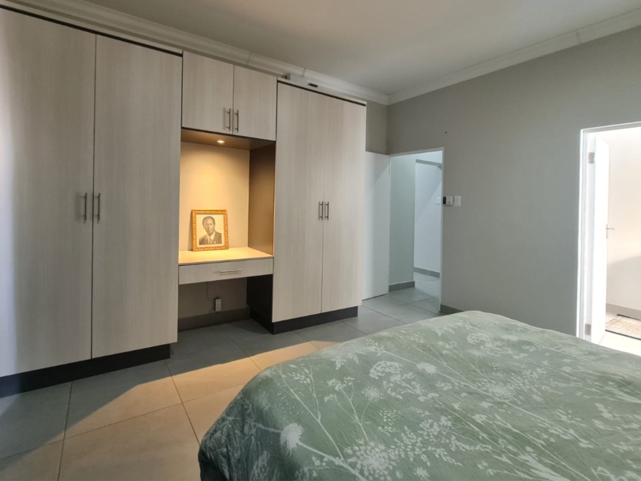 To Let 3 Bedroom Property for Rent in Melodie North West